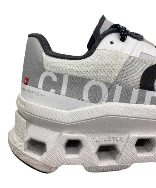 on（オン）On (オン) Cloudmonster ホワイト サイズ:US7の古着・服飾アイテム
