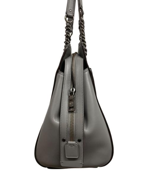 COACH（コーチ）COACH (コーチ) イーディーターン ロック レザーチェーントート バッグ グレーの古着・服飾アイテム