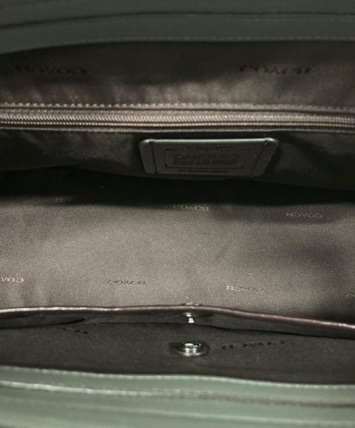 COACH（コーチ）COACH (コーチ) イーディーターン ロック レザーチェーントート バッグ グレーの古着・服飾アイテム