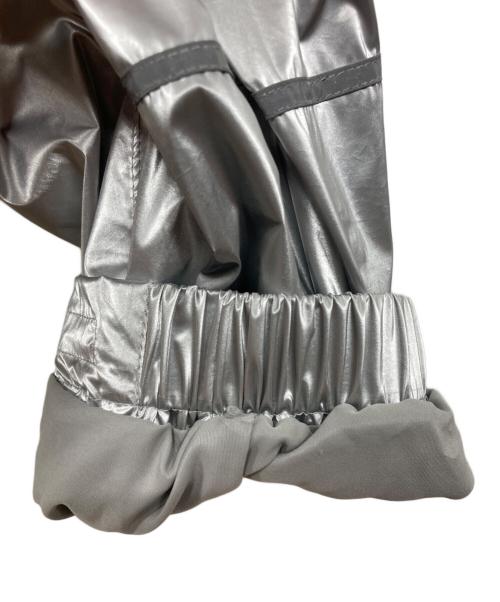 adidas（アディダス）adidas (アディダス) WINDBREAKER シルバー サイズ:2XLの古着・服飾アイテム