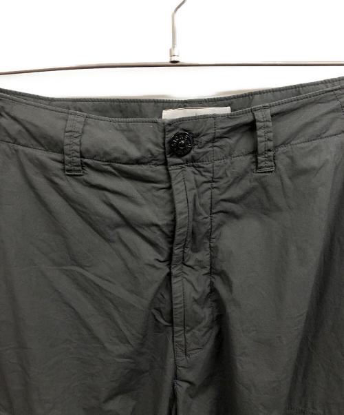 STONE ISLAND（ストーンアイランド）STONE ISLAND (ストーンアイランド) カーゴパンツ/STONE ISLANDパンツ グレー サイズ:W32の古着・服飾アイテム