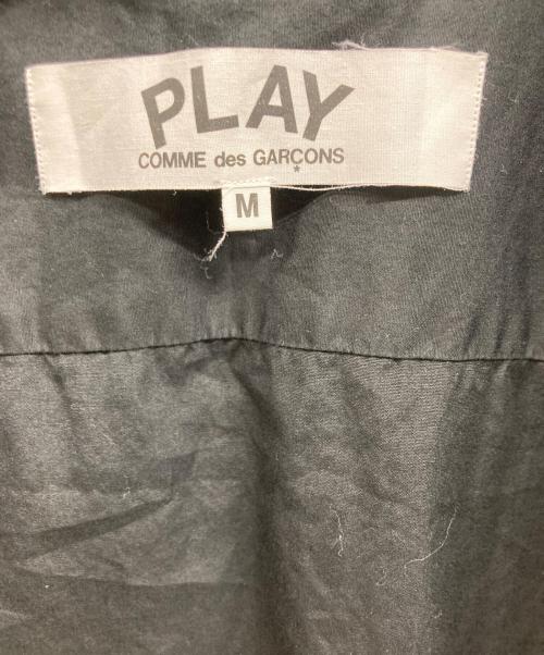 PLAY COMME des GARCONS（プレイコムデギャルソン）PLAY COMME des GARCONS (プレイコムデギャルソン) Shirt With Red Emblem ブラック サイズ:Mの古着・服飾アイテム