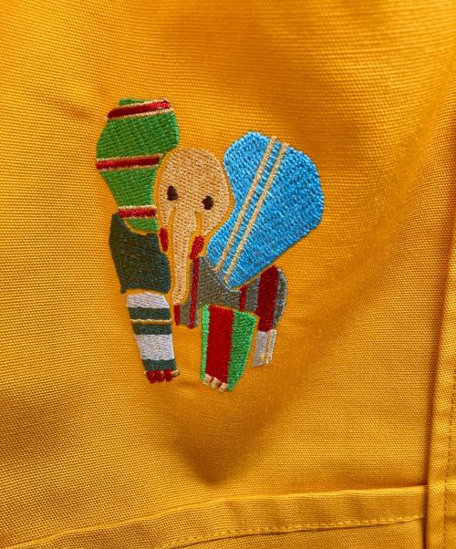 CABAN（キャバン）CABAN (キャバン) Elephant刺繍 プレイフルトートバッグトートバッグ イエローの古着・服飾アイテム
