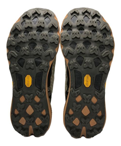 MERRELL（メレル）MERRELL (メレル) AGILITY PEAK 5 OYSTER グレー×ベージュ サイズ:US8.5の古着・服飾アイテム