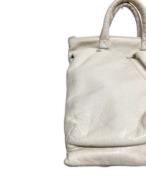 HELMUT LANG（ヘルムートラング）HELMUT LANG (ヘルムートラング) レザーヘルメットバッグ ホワイトの古着・服飾アイテム