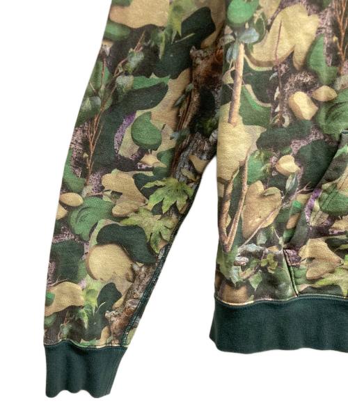A BATHING APE（アベイシングエイプ）A BATHING APE (アベイシングエイプ) カモ柄ジップパーカー カーキ サイズ:Sの古着・服飾アイテム