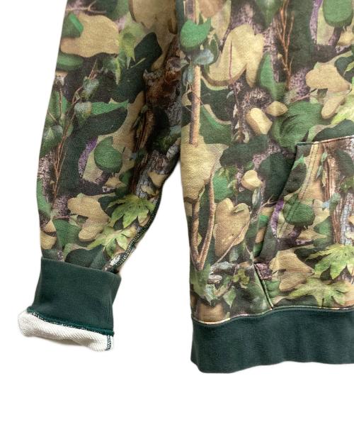 A BATHING APE（アベイシングエイプ）A BATHING APE (アベイシングエイプ) カモ柄ジップパーカー カーキ サイズ:Sの古着・服飾アイテム