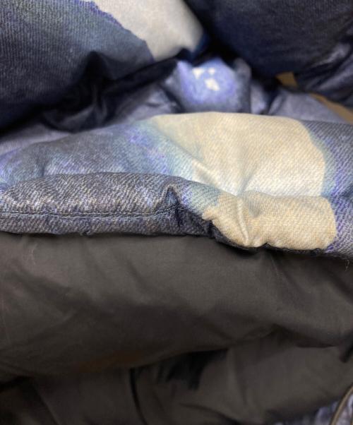 SUPREME（シュプリーム）SUPREME (シュプリーム) THE NORTH FACE (ザ ノース フェイス) Bleached Denim Print Nuptse Jacket ブルー サイズ: XL/TGの古着・服飾アイテム
