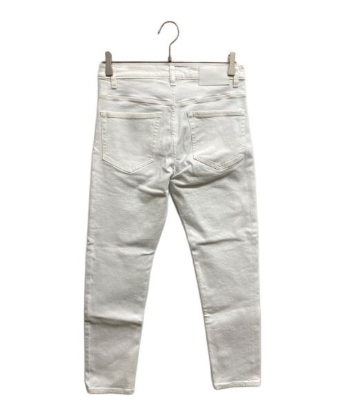 theory（セオリー）theory (セオリー) BONE DENIM ホワイト サイズ:28 未使用品の古着・服飾アイテム