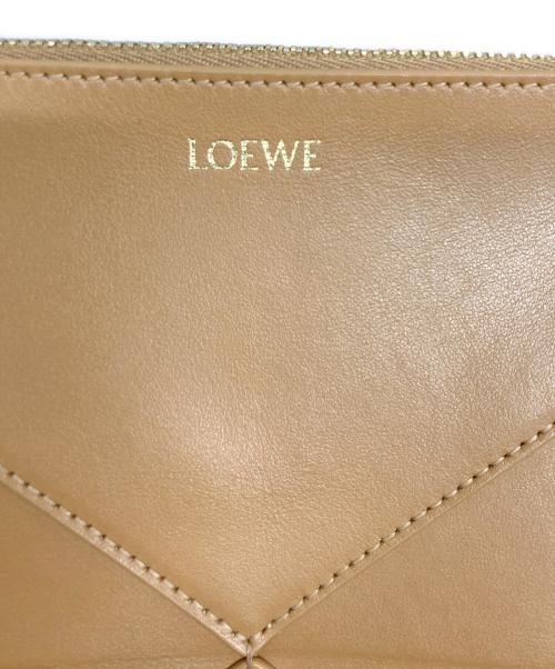 LOEWE（ロエベ）LOEWE (ロエベ) パズルフォルド ポーチ ベージュの古着・服飾アイテム