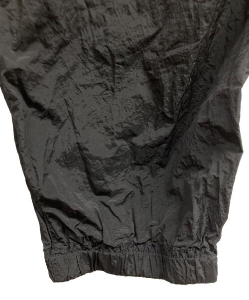 STONE ISLAND（ストーンアイランド）STONE ISLAND (ストーンアイランド) ナイロンパンツ NYLON METAL PANTS  ブラック サイズ: W30の古着・服飾アイテム