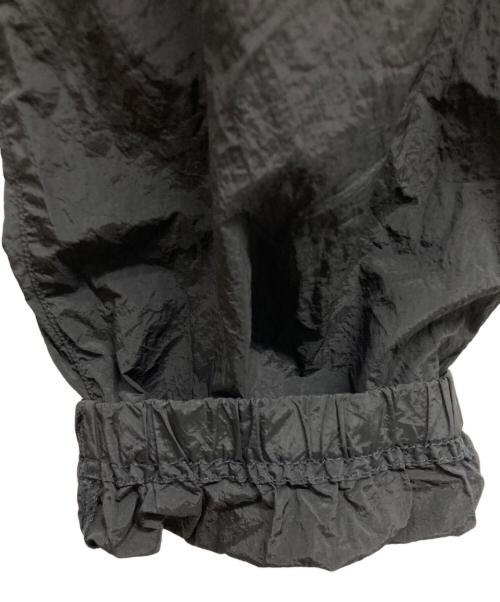 STONE ISLAND（ストーンアイランド）STONE ISLAND (ストーンアイランド) ナイロンパンツ NYLON METAL PANTS  ブラック サイズ: W30の古着・服飾アイテム