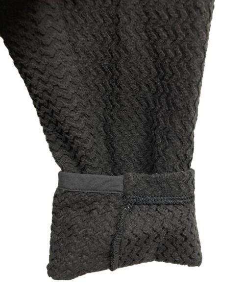 Patagonia（パタゴニア）Patagonia (パタゴニア) R1エア・フルジップ・フーディ/Patagoniaジャケット ブラック サイズ:Mの古着・服飾アイテム
