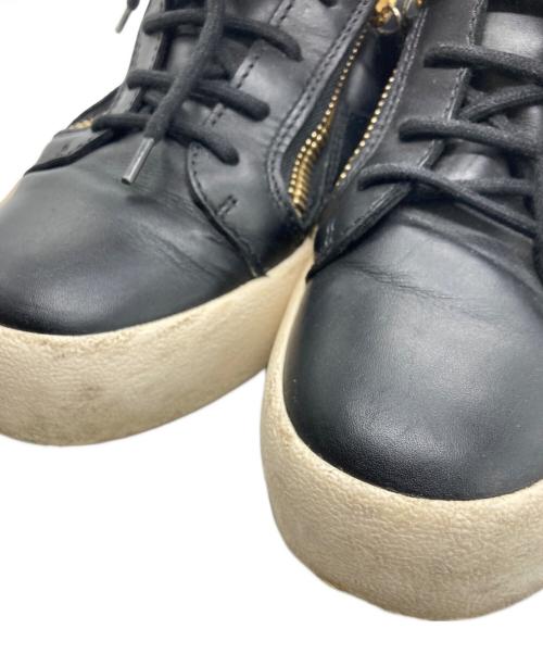 GIUSEPPE ZANOTTI（ジュゼッペザノッティ）GIUSEPPE ZANOTTI (ジュゼッペザノッティ) ローカットスニーカー/	GIUSEPPE ZANOTTIスニーカー ブラック サイズ:43の古着・服飾アイテム