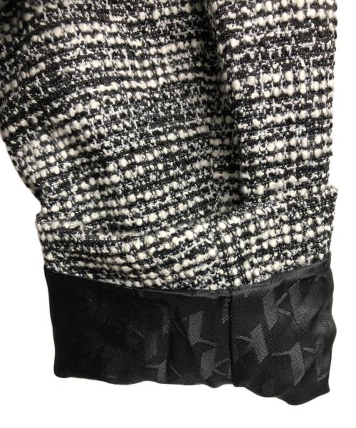 Karl Lagerfeld（カール ラガーフェルド）KARL LAGERFELD (カール ラガーフェルド) CROPPED METALLIC TWEED CO-ORD JACKET グレー サイズ:12の古着・服飾アイテム