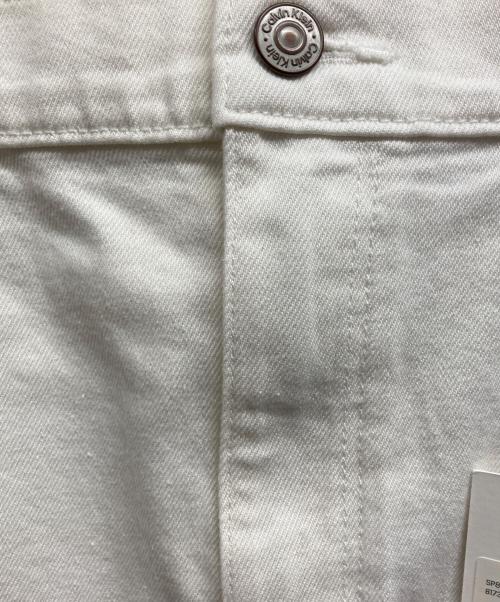 Calvin Klein（カルバンクライン）Calvin Klein (カルバンクライン) デニムスカート ホワイト サイズ:31の古着・服飾アイテム