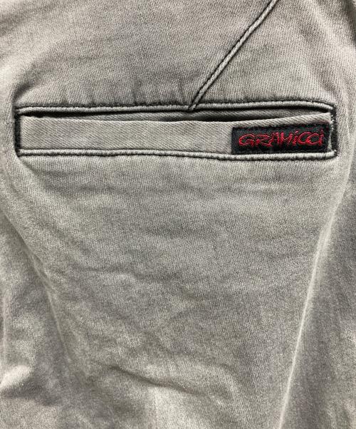 GRAMICCI（グラミチ）GRAMICCI (グラミチ) URBAN RESEARCH DOORS (アーバンリサーチドアーズ) 別注コラボクライミングデニムパンツ グレー サイズ:Mの古着・服飾アイテム