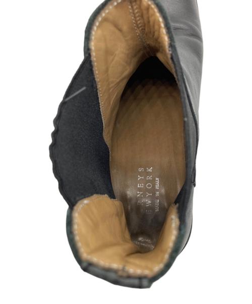 BARNEYS NEWYORK（バーニーズ・ニューヨーク）BARNEYS NEWYORK (バーニーズ・ニューヨーク) サイドゴアブーツ ブラック サイズ:42の古着・服飾アイテム