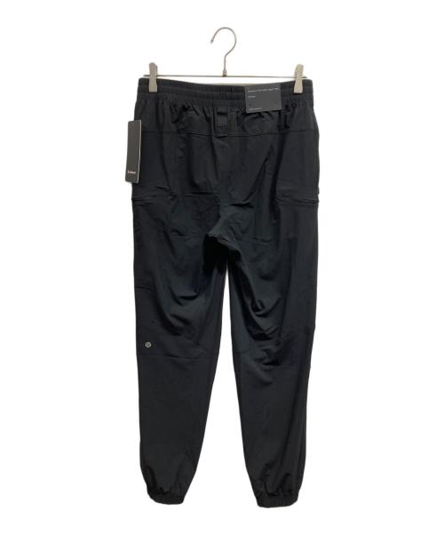 LULULEMON（ルルレモン）LULULEMON (ルルレモン) License to Train Cargo Jogger Reg ブラック サイズ:Sの古着・服飾アイテム