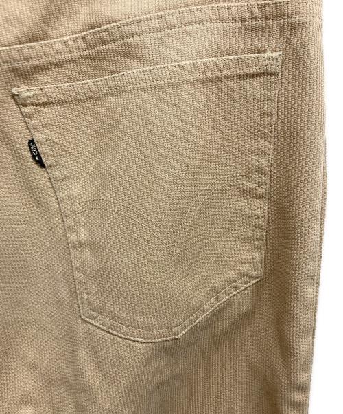 LEVI'S（リーバイス）LEVI'S (リーバイス) STA-PREST フレアパンツ ベージュ サイズ:W36L29の古着・服飾アイテム