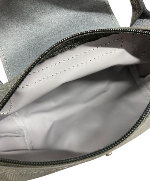 LONGCHAMP（ロンシャン）LONGCHAMP (ロンシャン) ル プリアージュポーチ/LONGCHAMP グレーの古着・服飾アイテム