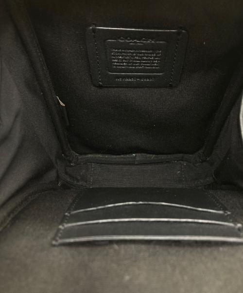 COACH（コーチ）COACH (コーチ) シグネチャージャガードスタントン クロスボディバッグ ブラウンの古着・服飾アイテム