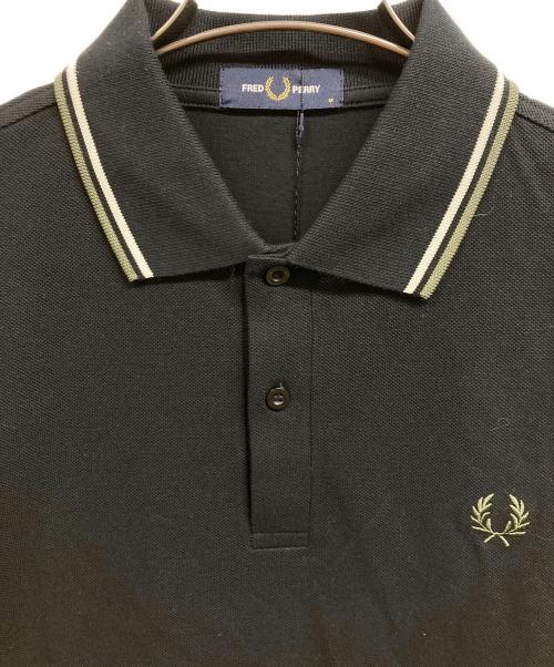 FRED PERRY（フレッドペリー）FRED PERRY (フレッドペリー) ポロシャツ ネイビー サイズ:M 未使用品の古着・服飾アイテム