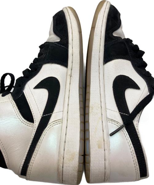 NIKE（ナイキ）NIKE (ナイキ) エアジョーダン1 ミッド 
