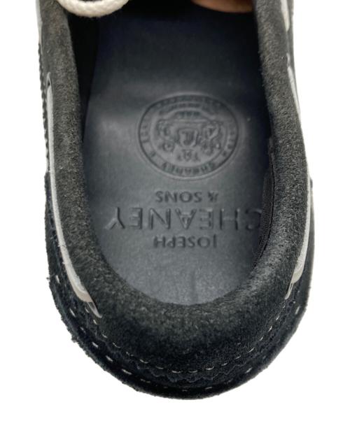 JOSEPH CHEANEY（ジョセフチーニー）Joseph Cheaney (ジョセフチーニー) スウェードシューズ ホワイト×ブラック サイズ:US7の古着・服飾アイテム