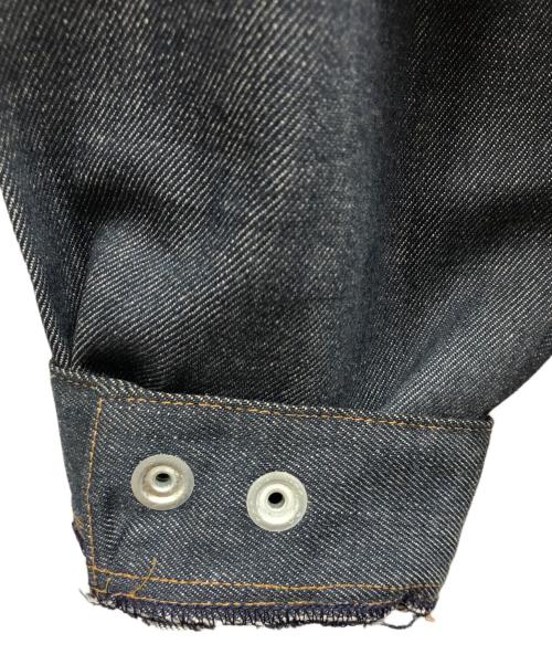 LEVI'S（リーバイス）LEVI'S (リーバイス) パッチ付きカスタムリジットデニムジャケット インディゴ サイズ:22の古着・服飾アイテム