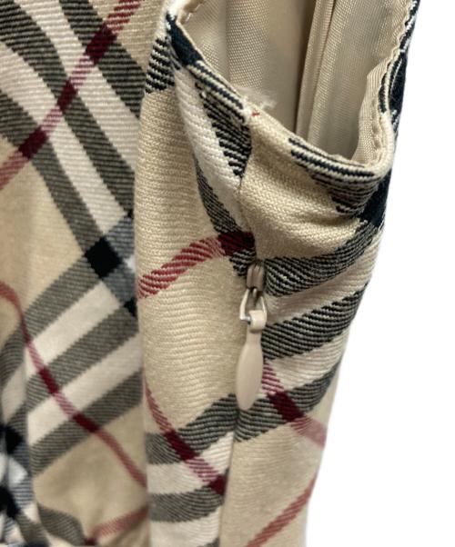 BURBERRY LONDON（バーバリーロンドン）BURBERRY LONDON (バーバリーロンドン) ノヴァチェックタイトワンピース ベージュ サイズ:36の古着・服飾アイテム