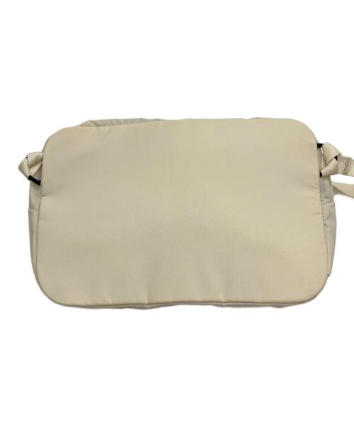 ARC'TERYX（アークテリクス）ARC'TERYX (アークテリクス) HELIAD CROSSBODY/ARC'TERYX アイボリーの古着・服飾アイテム