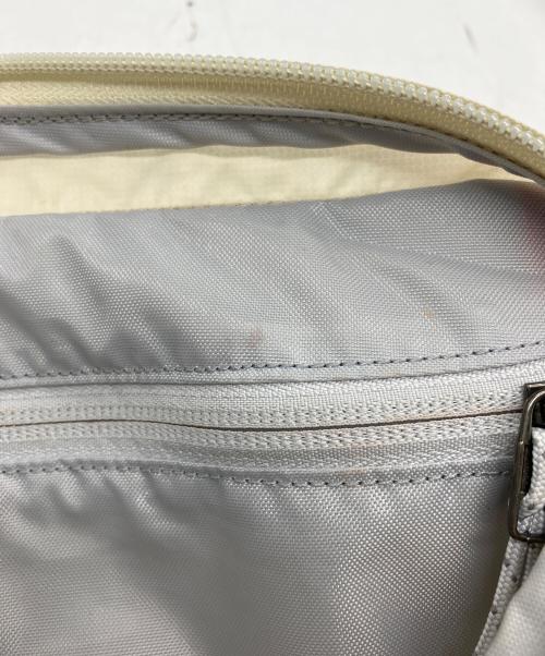 ARC'TERYX（アークテリクス）ARC'TERYX (アークテリクス) HELIAD CROSSBODY/ARC'TERYX アイボリーの古着・服飾アイテム