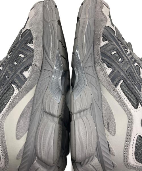 asics（アシックス）asics (アシックス) ゲルエヌワイシーローカットスニーカー/asics グレー サイズ:26.5の古着・服飾アイテム