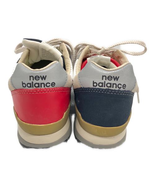 NEW BALANCE（ニューバランス）NEW BALANCE (ニューバランス) ローカットスニーカー/	NEW BALANCE グレー×ネイビー サイズ:26の古着・服飾アイテム