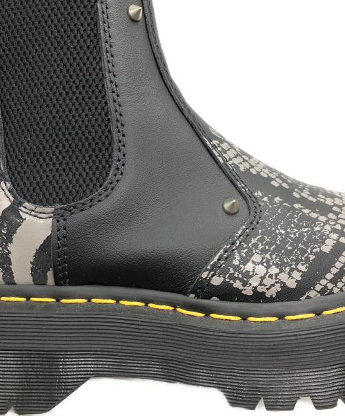 Dr.Martens（ドクターマーチン）Dr.Martens (ドクターマーチン) 2976 QUAD CHELSEA BOOT / クアッド チェルシーブーツ グレー サイズ:UK5の古着・服飾アイテム