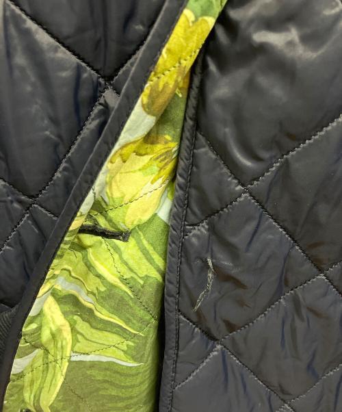 Barbour（バブアー）Barbour (バブアー) house of hackney (ハウス オブ ハックニー) コラボリバーシブルキルティングジャケット ネイビー×ブルー サイズ:38の古着・服飾アイテム
