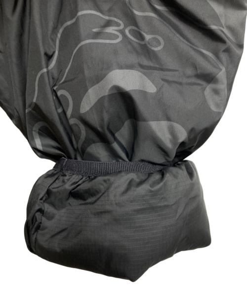 Aape BY A BATHING APE（エーエイプ バイ アベイシングエイプ）AAPE BY A BATHING APE (エーエイプ バイ アベイシングエイプ) Moonface reversible camo down jacket/AAPE BY A BATHING APE ブラック サイズ:XLの古着・服飾アイテム