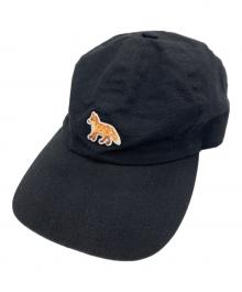 maison kitsune（メゾンキツネ）の古着「ベイビー フォックス 6P キャップ/MAISON KITSUNE」｜ブラック