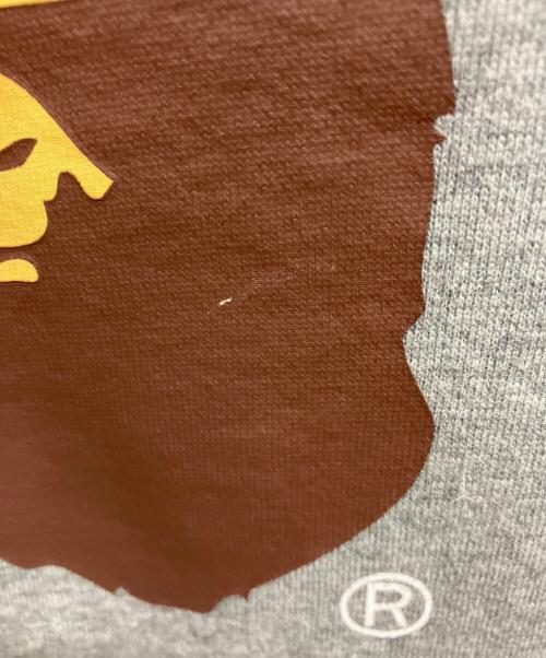 A BATHING APE（アベイシングエイプ）A BATHING APE (アベイシングエイプ) プリントパーカー グレー サイズ:2XLの古着・服飾アイテム