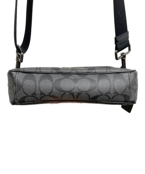 COACH（コーチ）COACH (コーチ) グラハム クロスボディ ブラックの古着・服飾アイテム
