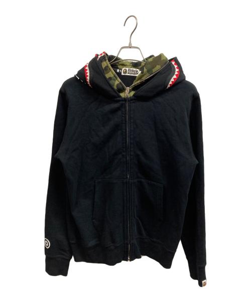 A BATHING APE（アベイシングエイプ）A BATHING APE (アベイシングエイプ) シャーク フルジップ フーディ ブラック サイズ:Mの古着・服飾アイテム