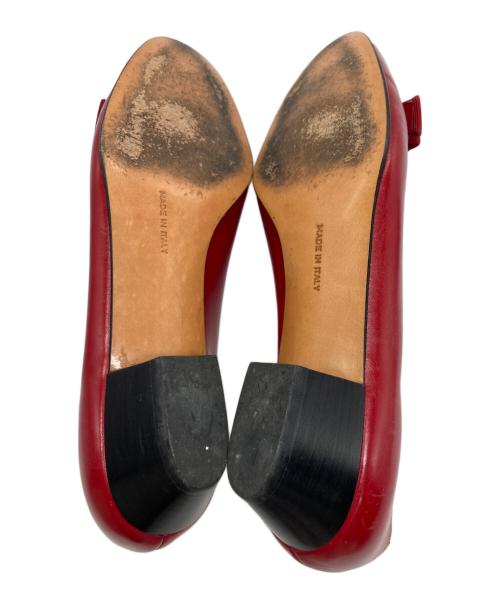 Salvatore Ferragamo（サルヴァトーレ フェラガモ）Salvatore Ferragamo (サルヴァトーレ フェラガモ) ヴァラリボンパンプス/	Salvatore Ferragamo レッド サイズ:7の古着・服飾アイテム