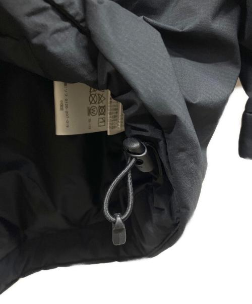 F.C.R.B.（エフシーレアルブリストル）F.C.R.B. (エフシーレアルブリストル) INSULATION PADDED HOODED JACKET ブラック サイズ:Lの古着・服飾アイテム