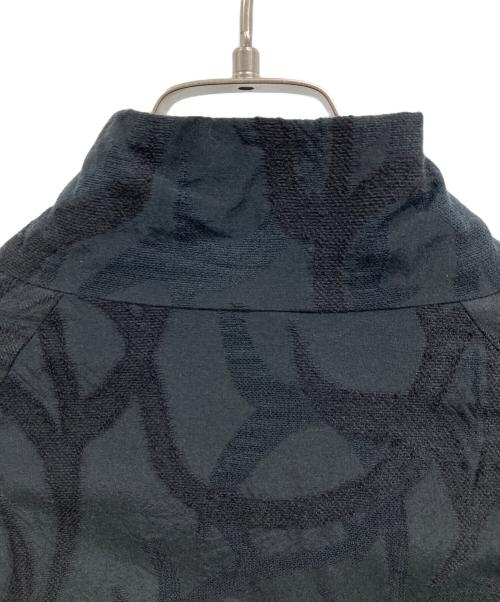 BLURHMS（ブラームス）blurhms (ブラームス) Solid Tribal Camo Standing Collar/blurhms ブラック サイズ:3の古着・服飾アイテム