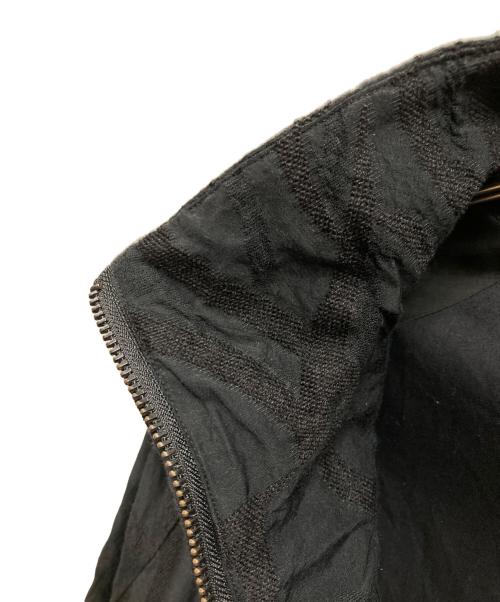 BLURHMS（ブラームス）blurhms (ブラームス) Solid Tribal Camo Standing Collar/blurhms ブラック サイズ:3の古着・服飾アイテム