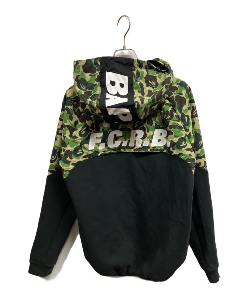 A BATHING APE（アベイシングエイプ）A BATHING APE (アベイシングエイプ) F.C.R.B. (エフシーレアルブリストル) ベンチレーションフーディ/A BATHING APE/	F.C.R.B. ブラック×グリーン サイズ:Lの古着・服飾アイテム