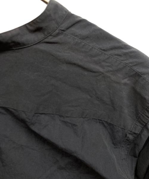 COMOLI（コモリ）COMOLI (コモリ) バンドカラーシャツ ブラック サイズ:2の古着・服飾アイテム