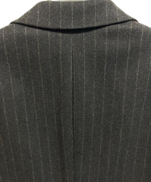 Belvest（ﾍﾞﾙｳﾞｪｽﾄ）Belvest (ベルヴェスト) ウールストライプ3Bジャケット グレー サイズ:44の古着・服飾アイテム