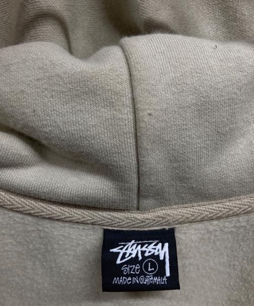 stussy（ステューシー）stussy (ステューシー) WEB ZIP HOODIE ジップパーカー ベージュ サイズ:Lの古着・服飾アイテム